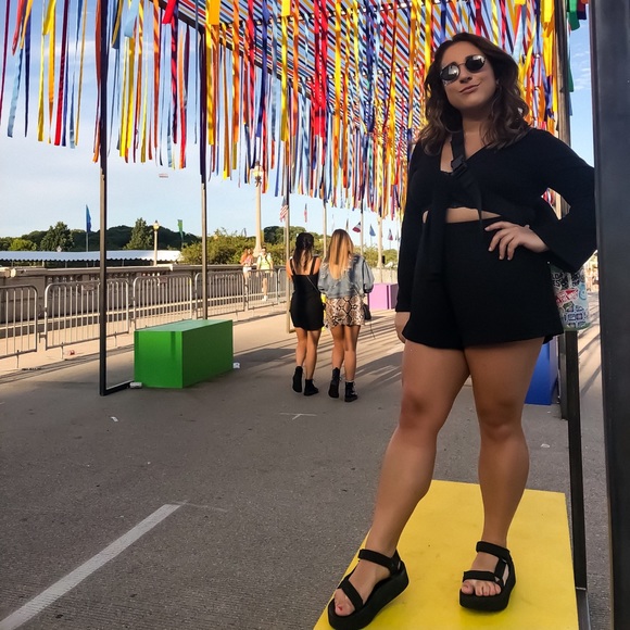 Meet your Posher, Gina - Picture 7 of 7